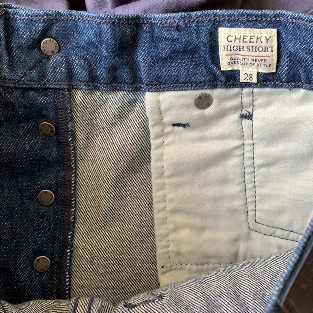 RARE Levi’s Made & Crafted Laser Striped Shorts - Picture 8 of 8